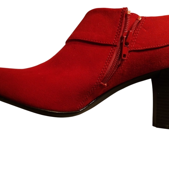 Aubrey Lynn Red Or Black Suede Booties, New In Box, 3" Block Heel, Zipper/Buckle - Picture 7 of 15